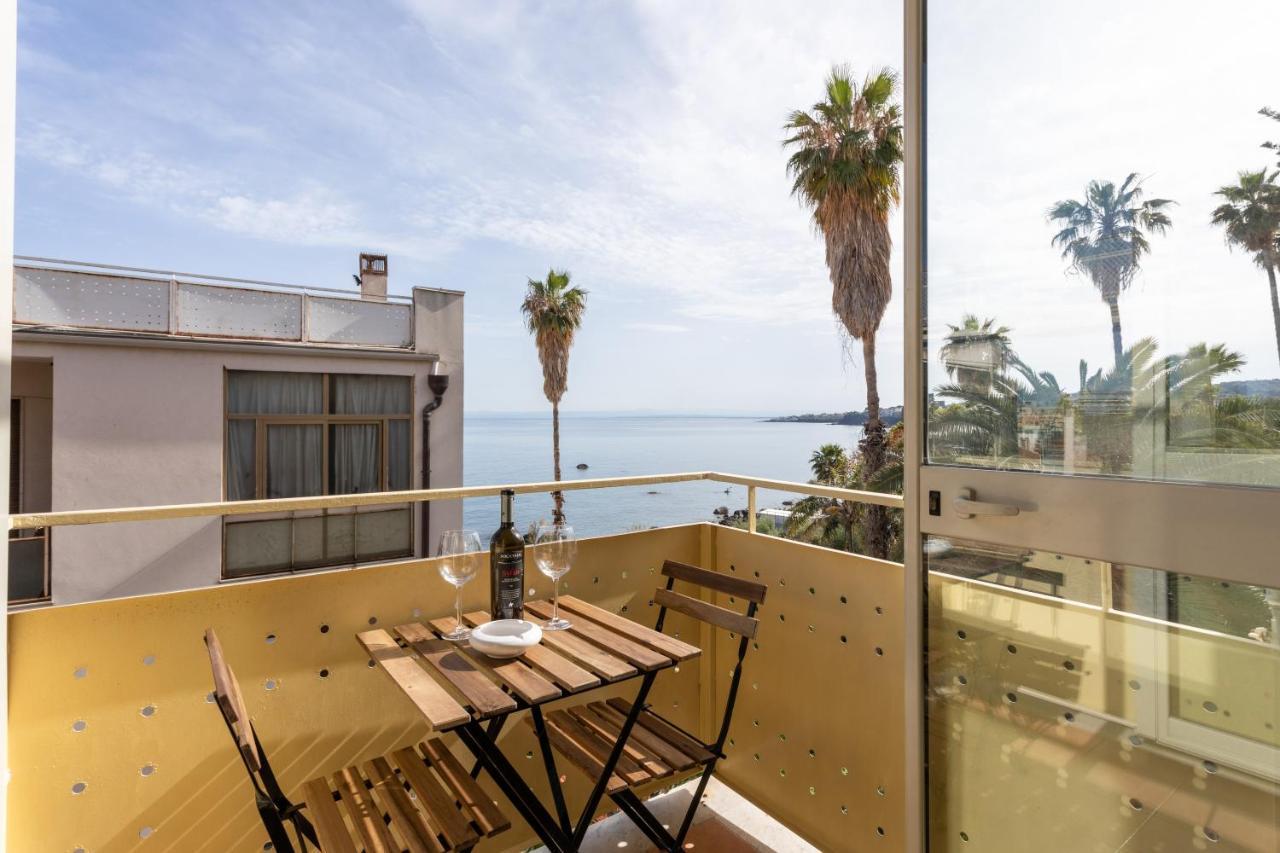 Aci Castello Seaview Apartment With Parking المظهر الخارجي الصورة