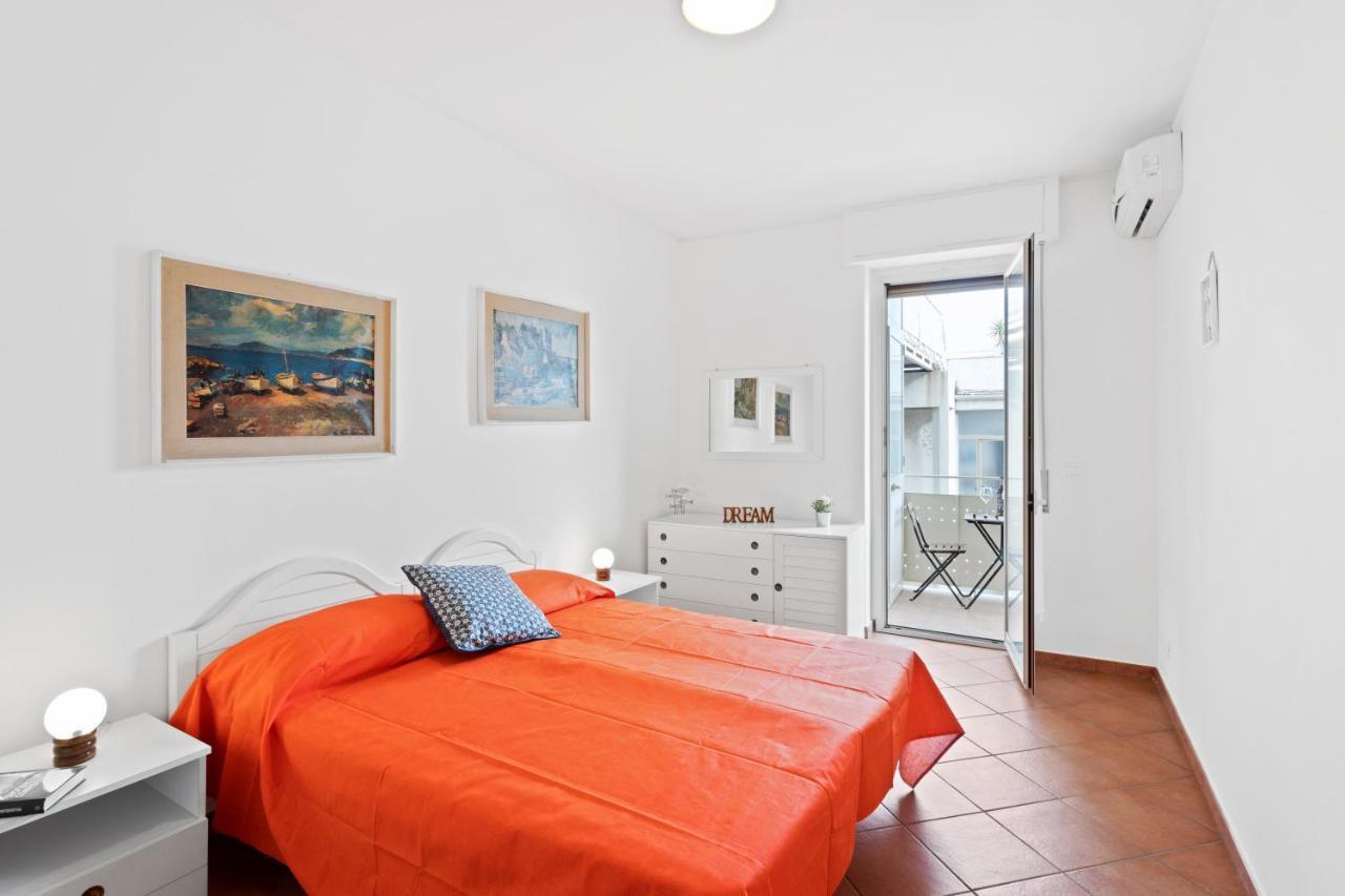 Aci Castello Seaview Apartment With Parking المظهر الخارجي الصورة