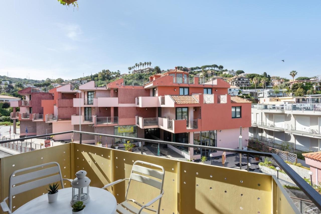 Aci Castello Seaview Apartment With Parking المظهر الخارجي الصورة