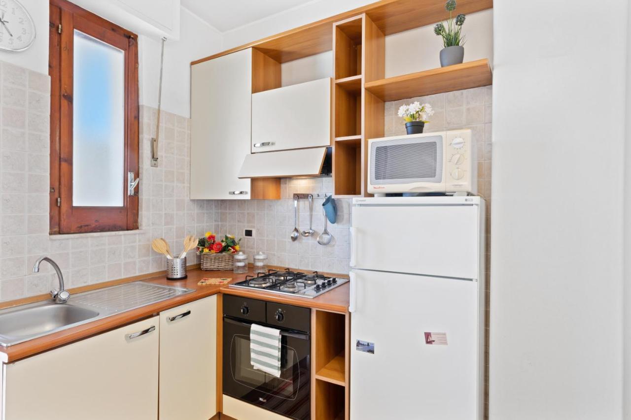 Aci Castello Seaview Apartment With Parking المظهر الخارجي الصورة