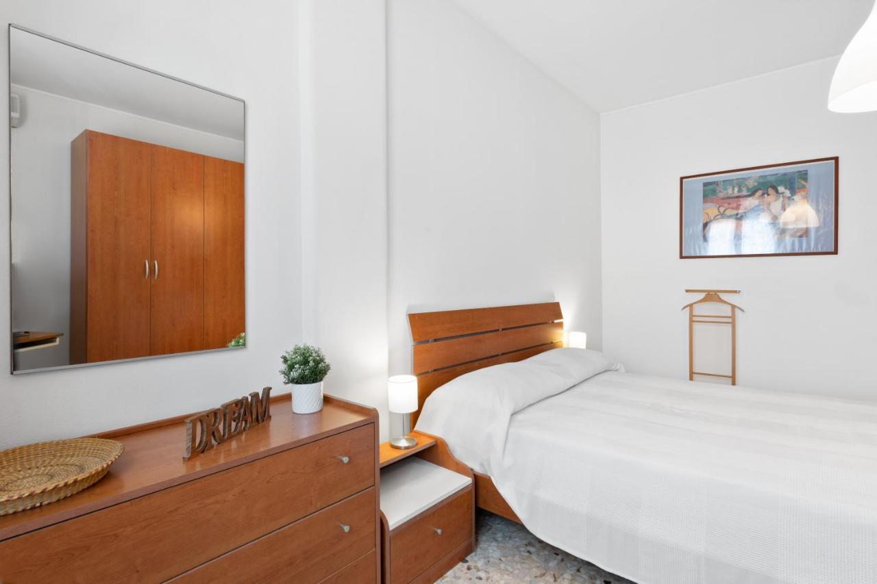 Aci Castello Seaview Apartment With Parking المظهر الخارجي الصورة