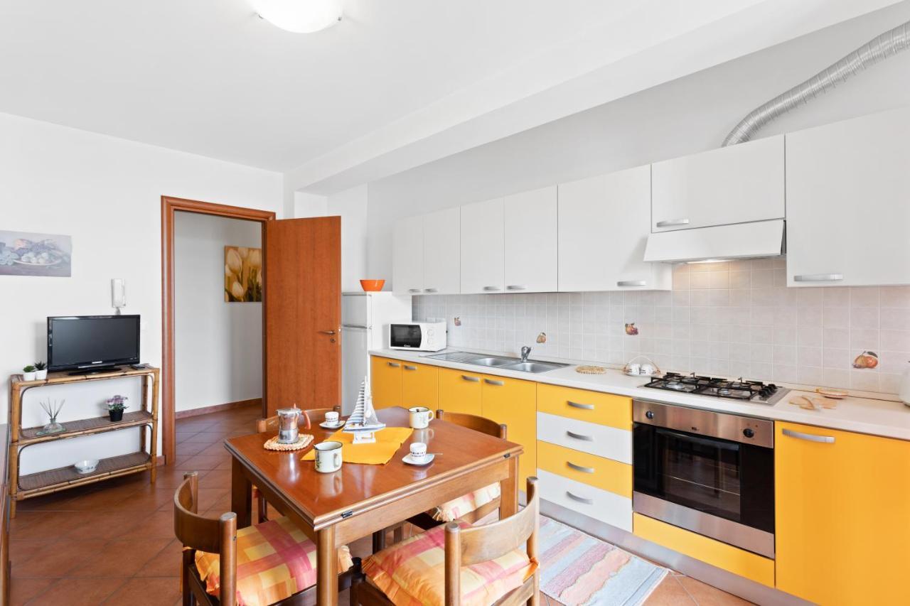 Aci Castello Seaview Apartment With Parking المظهر الخارجي الصورة
